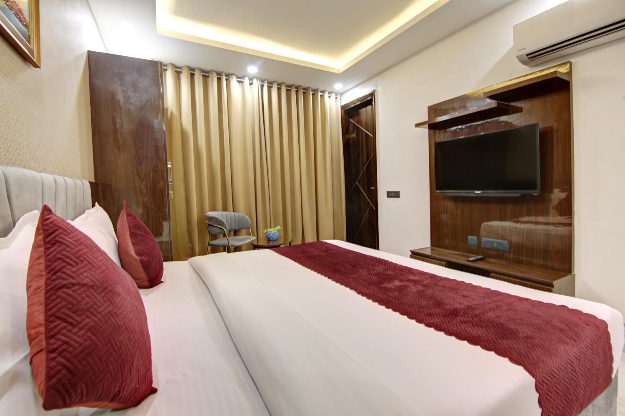 Limewood Stay - Millennium Huda City Center คูร์เคาน์ ภายนอก รูปภาพ